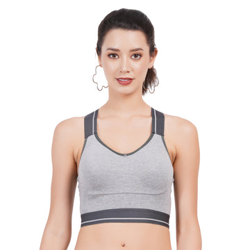Figure Fit sports bra for women with removable padding, offering a smooth fit and medium support level.