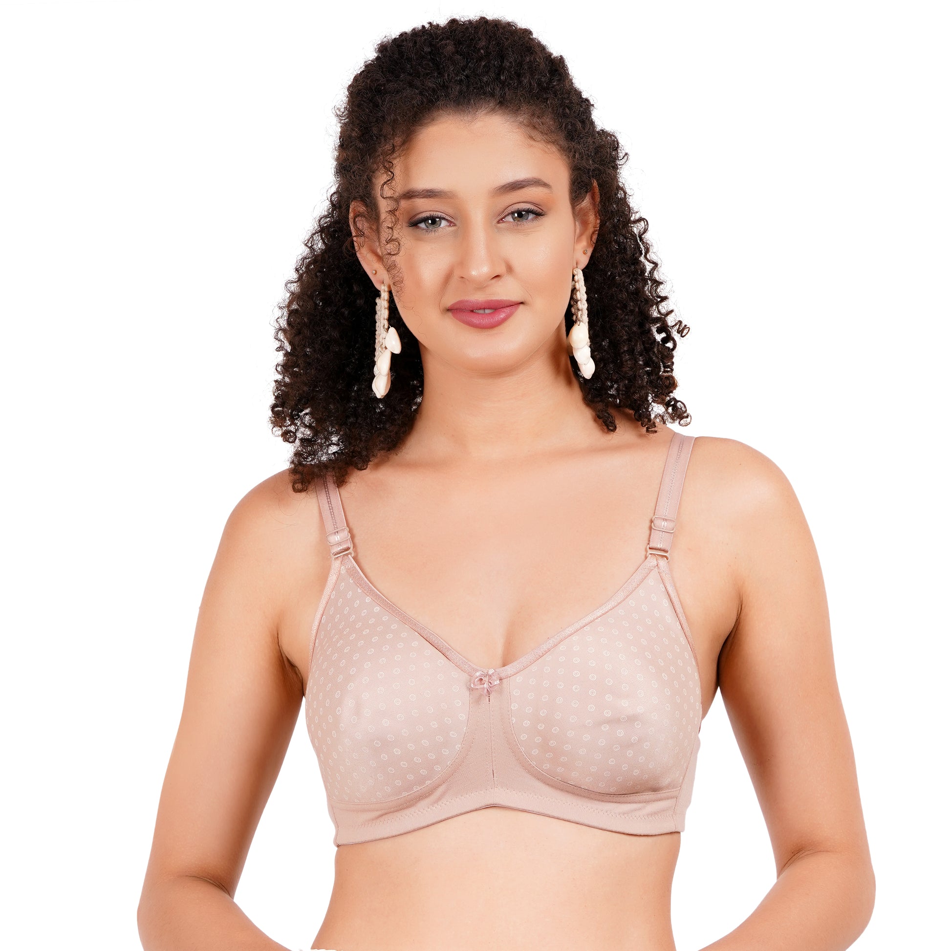 Affordable and chic – figure fit lingerie brings you the best seamless bra under Rs 500 with demi coverage and a printed molded style.