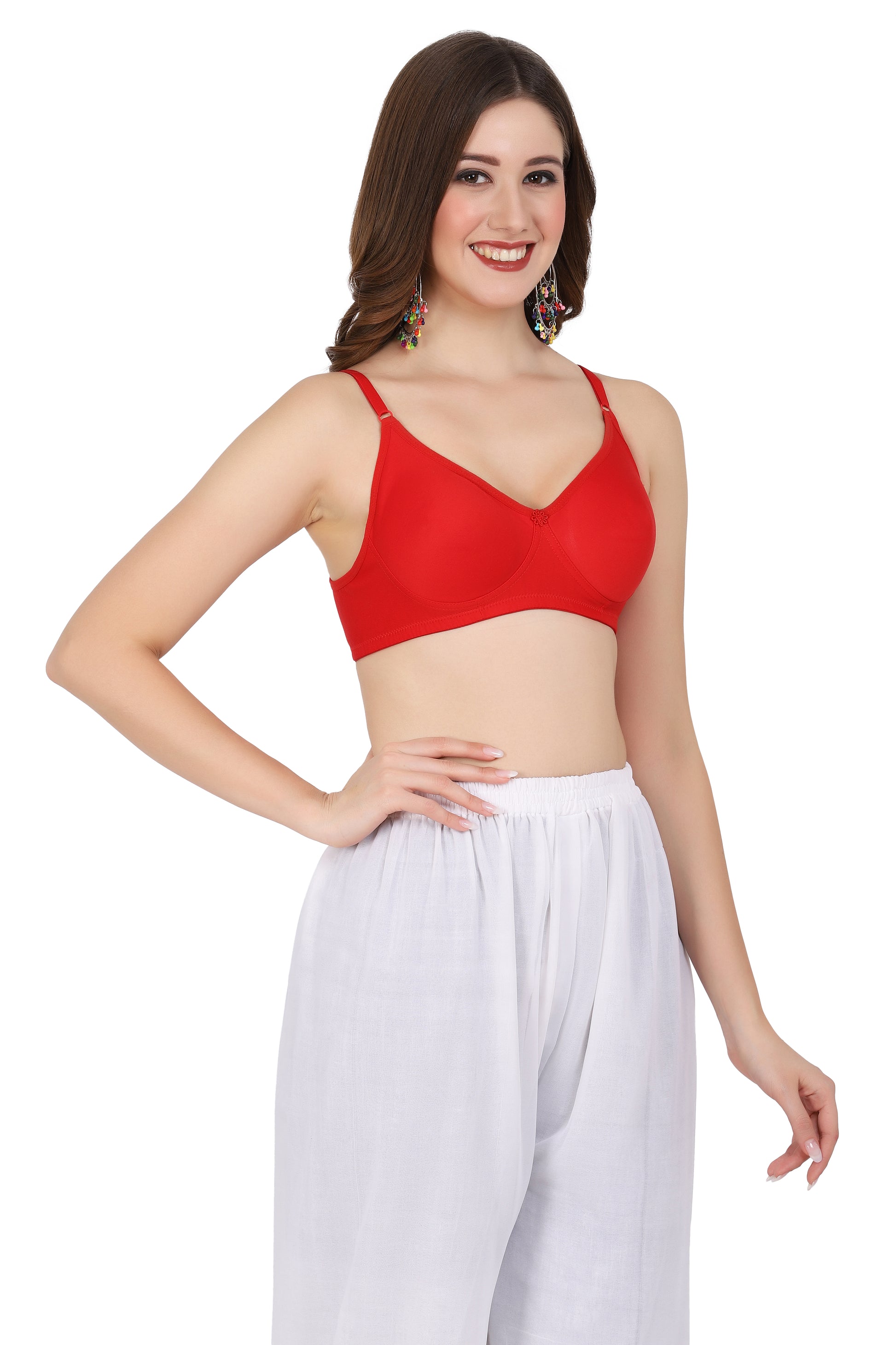 All-day ease with this women bra – seamless finish, molded bra style, and back bra closure in 28 size bra.