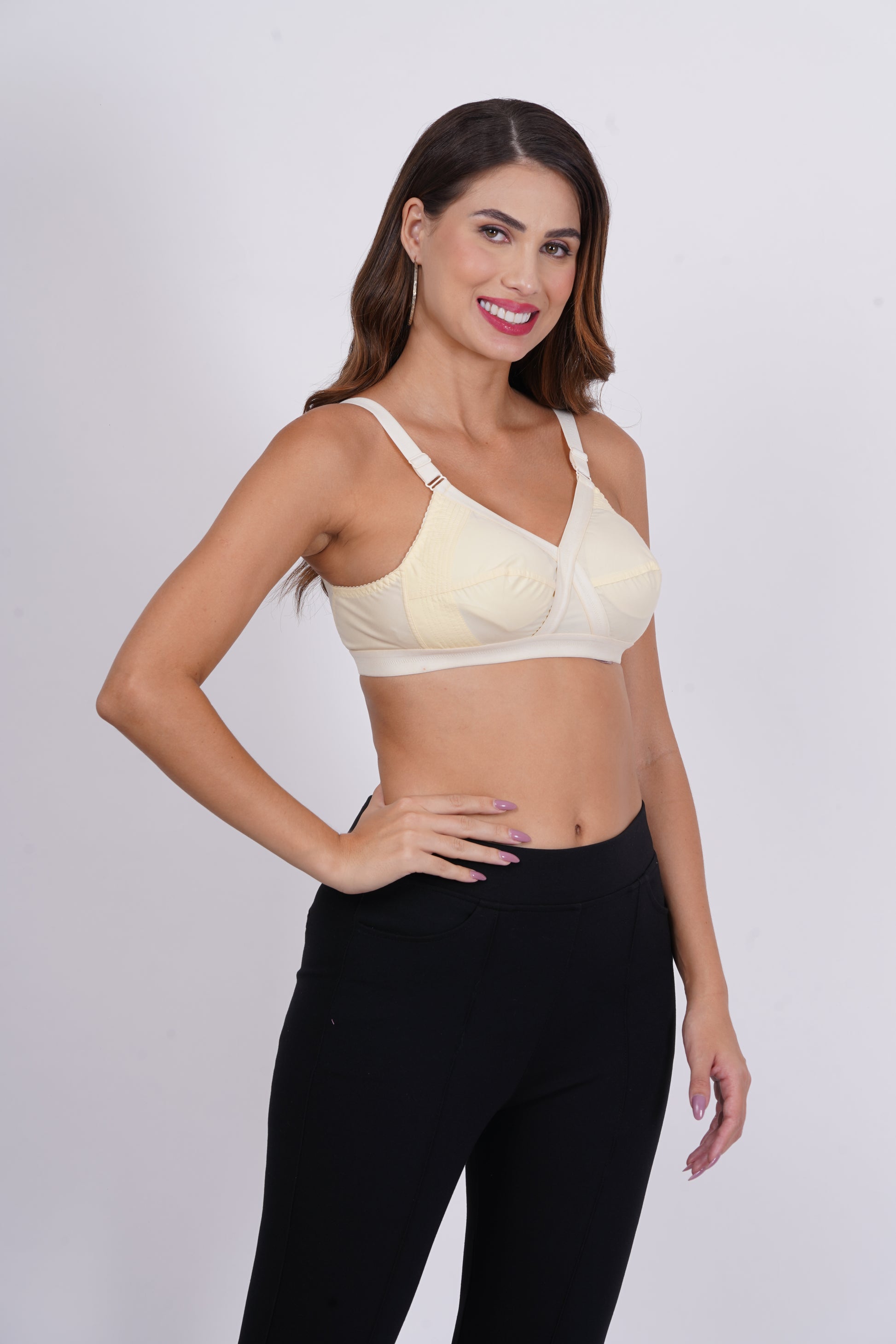 28 size cotton bra for women from Figure Fit, designed for natural shaping with non-padded double layered cups and a breathable pure cotton fabric.
