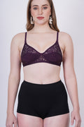 Sexy bra with demi coverage and seamless support – perfect for honeymoon or special nights.
