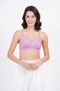 Figure Fit lingerie brings you a printed mold bra with minimal bra coverage, seamless finish, and natural fit – ideal bra for women with cup B.

