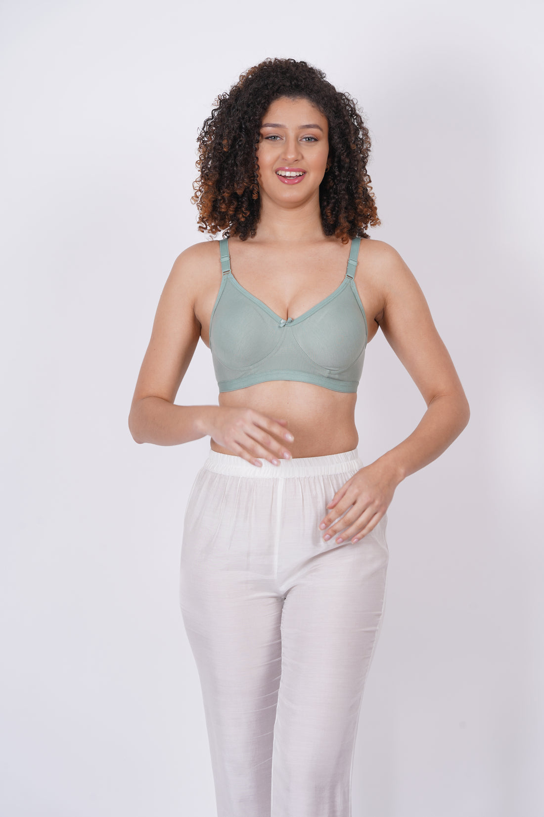 Cup D bra size with molded cups and a pull-on closure, offering seamless bra design and wireless comfort.

