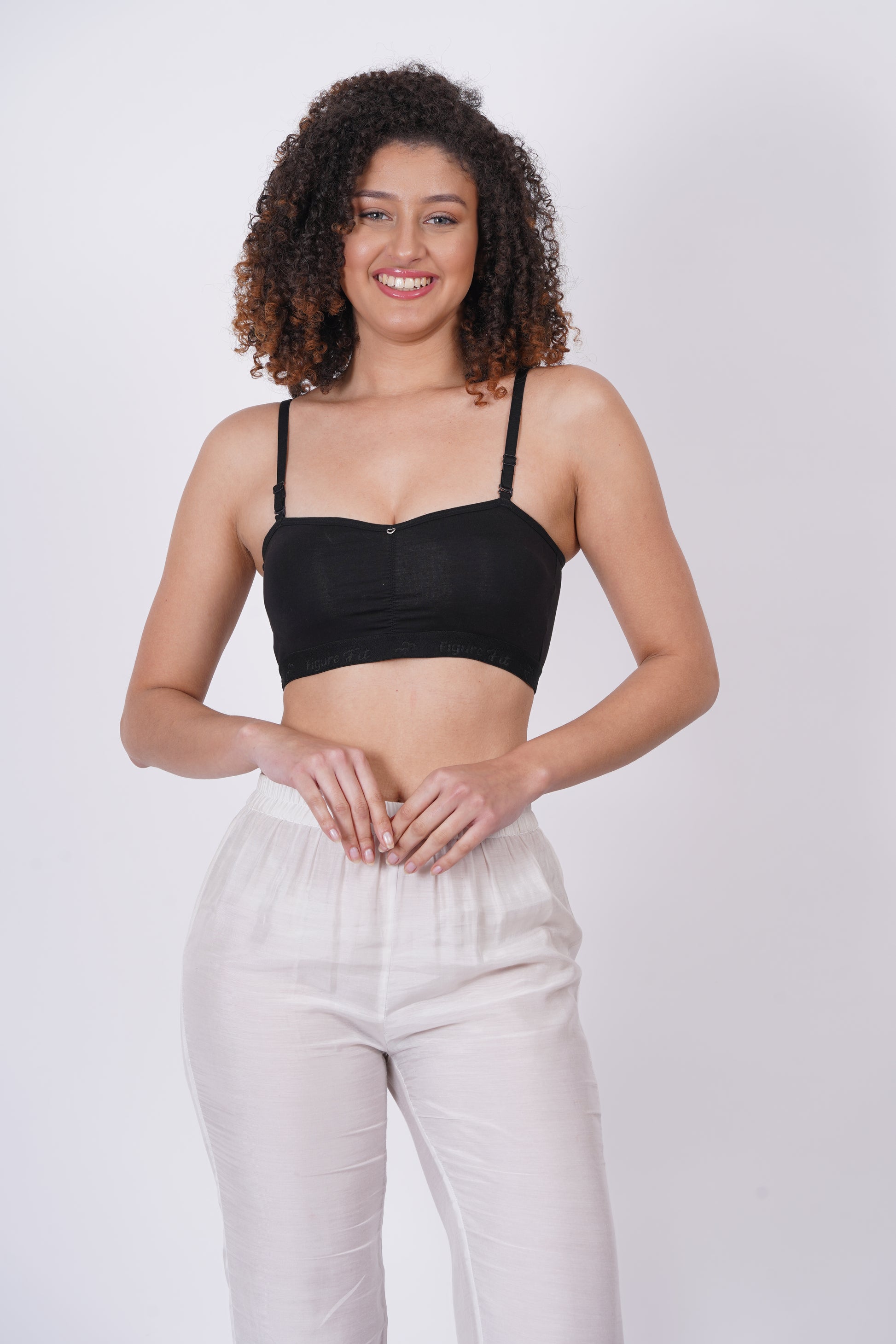 Best seamless black sports bra online  perfect for intense training and daily wear.