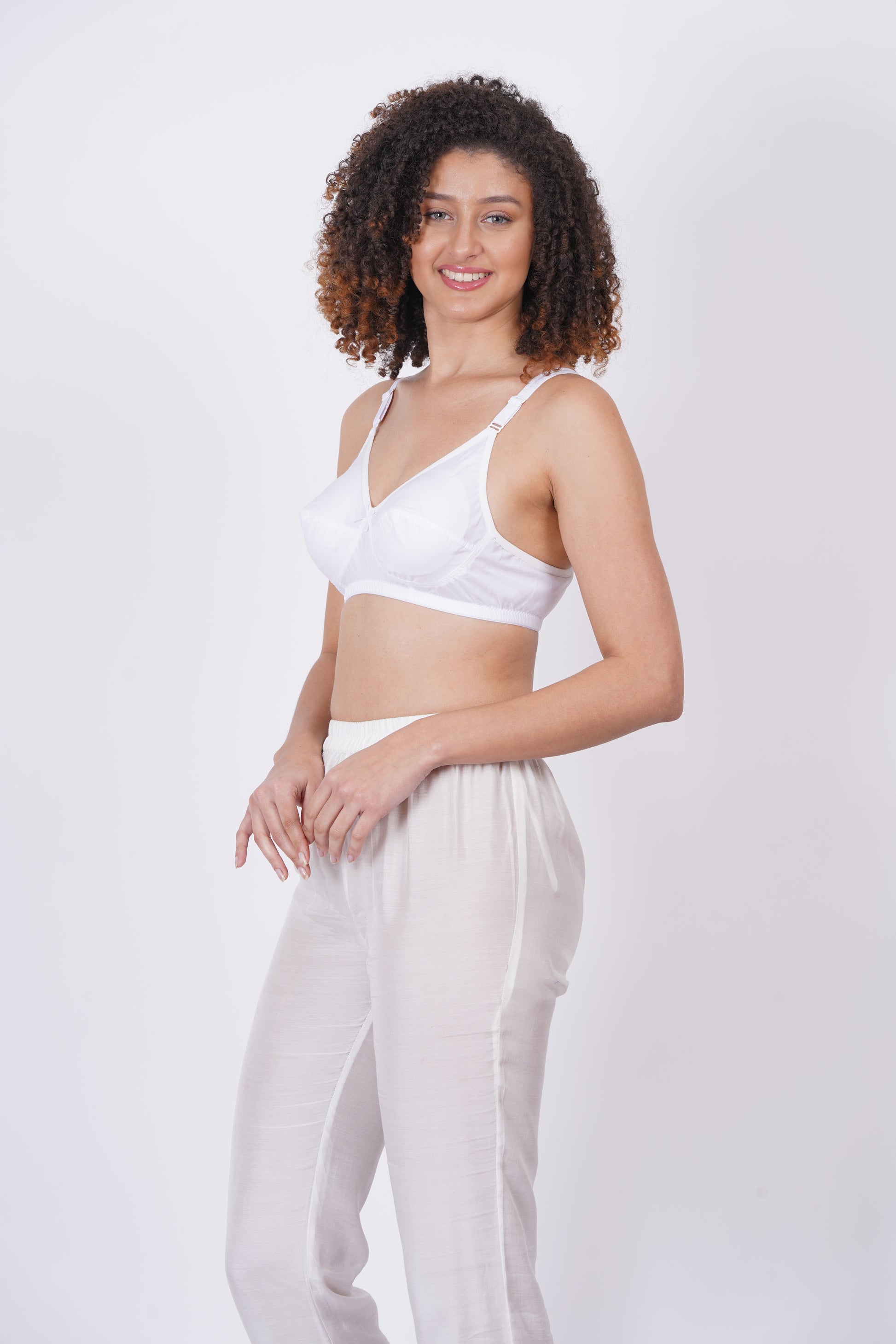Soft pure cotton bra from Figure Fit, available in 28 size, featuring breathable cotton fabric. Buy cotton bra online under ₹200