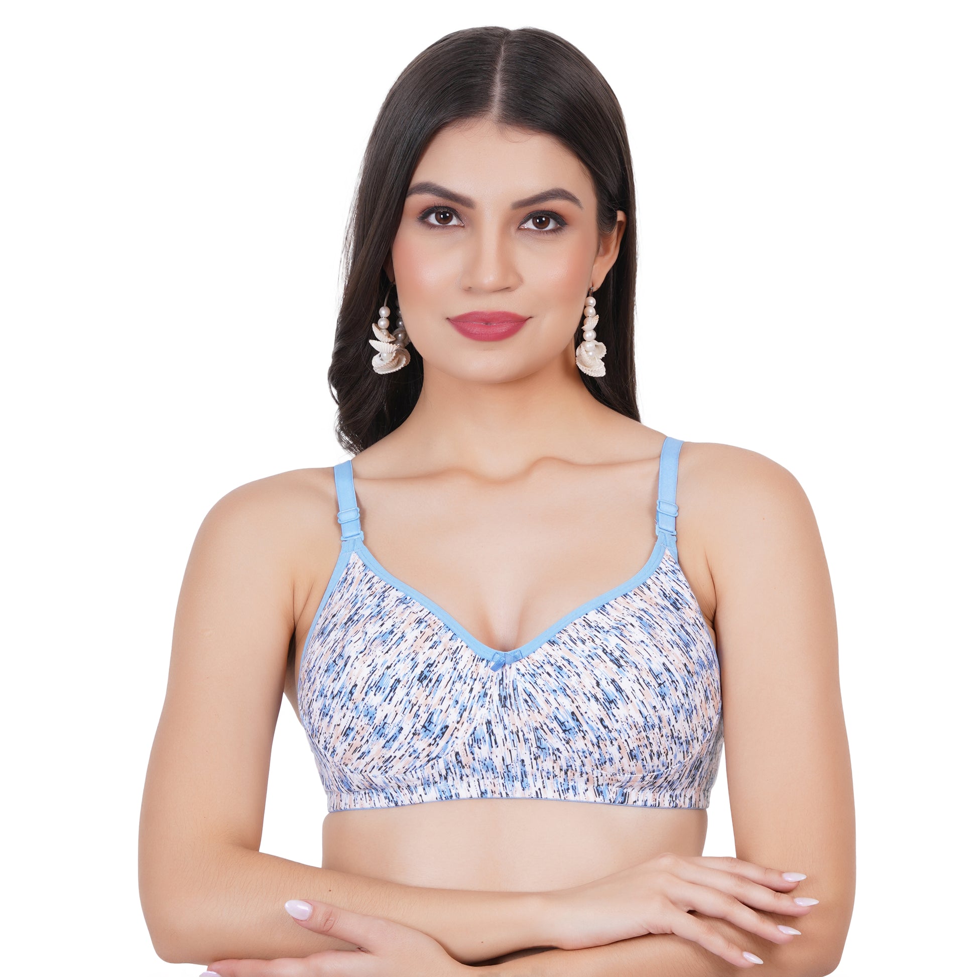 This printed mold bra offers the best of comfort and style with molded bra design, demi coverage, and a smooth fit in cup B bra.
