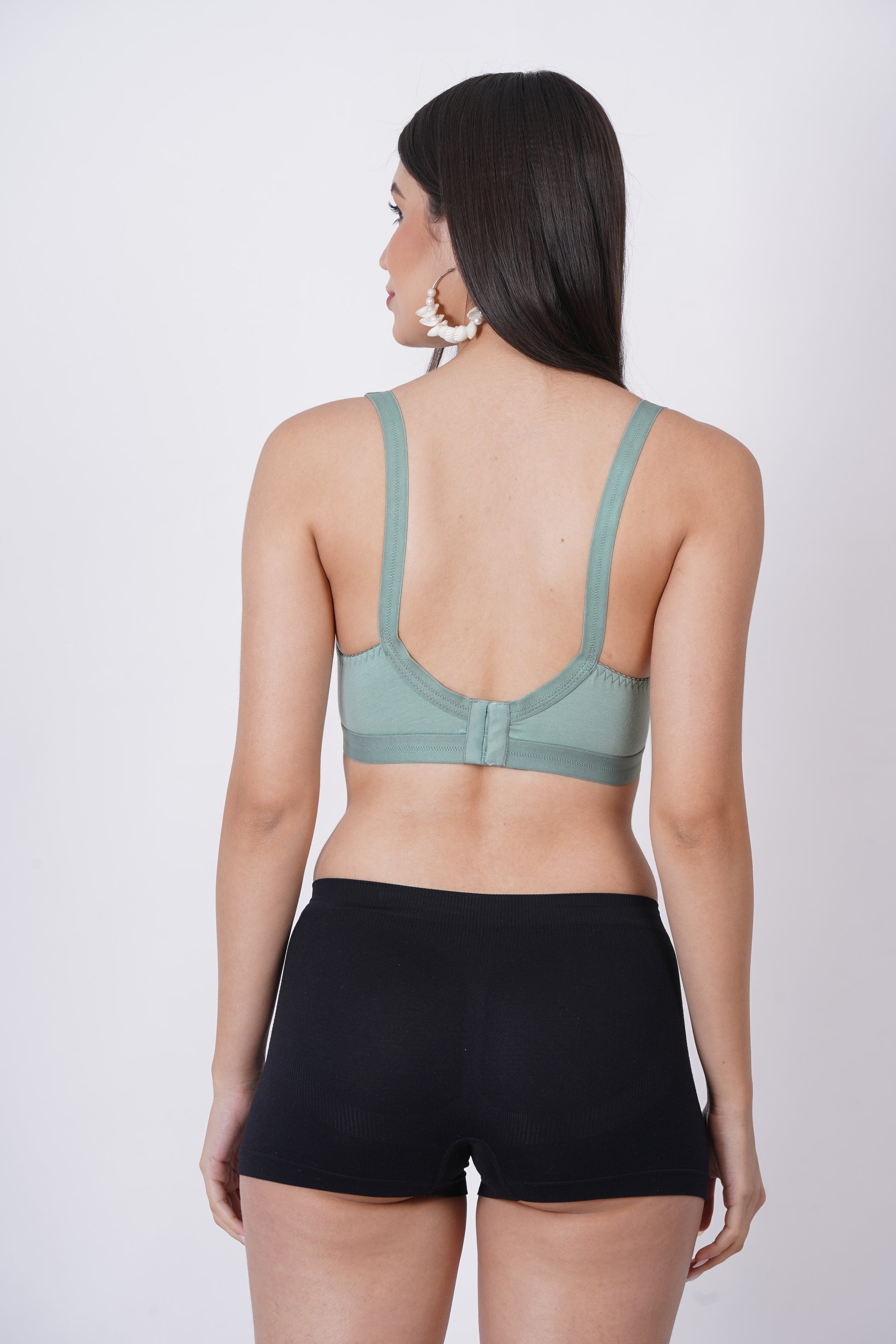 Simran lace bra in Cup B – front closure and soft nylon for lasting comfort.