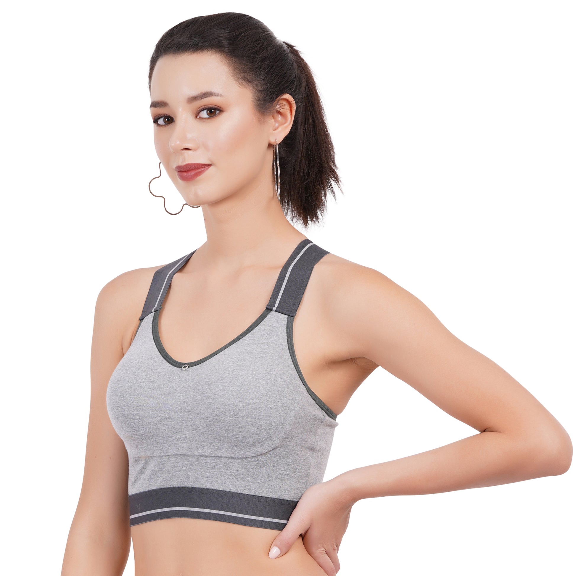 Fig bra for women crafted from breathable synthetic fabric, perfect for gym and sports activities.
