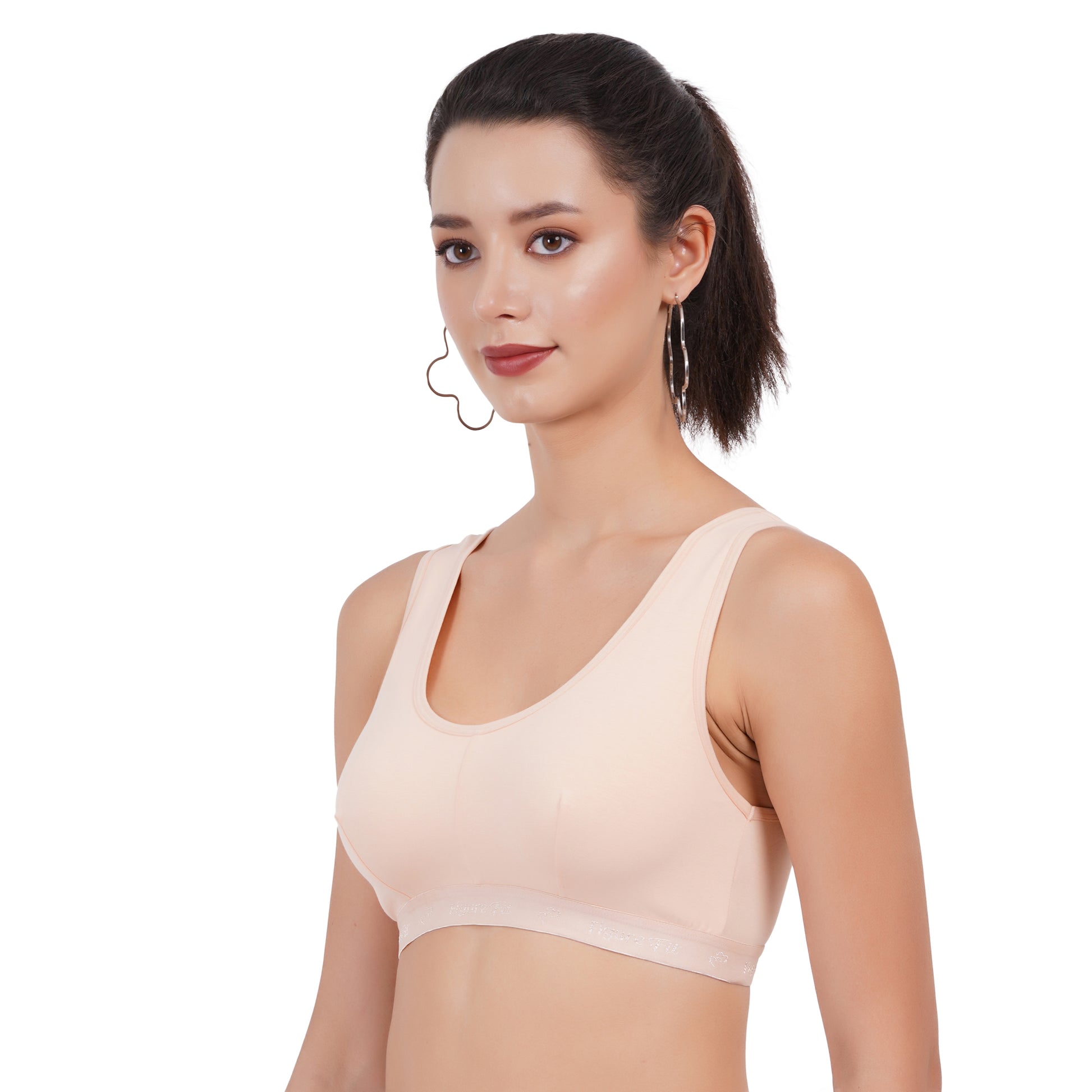 Fig bra for women, designed for gym workouts and everyday support.
