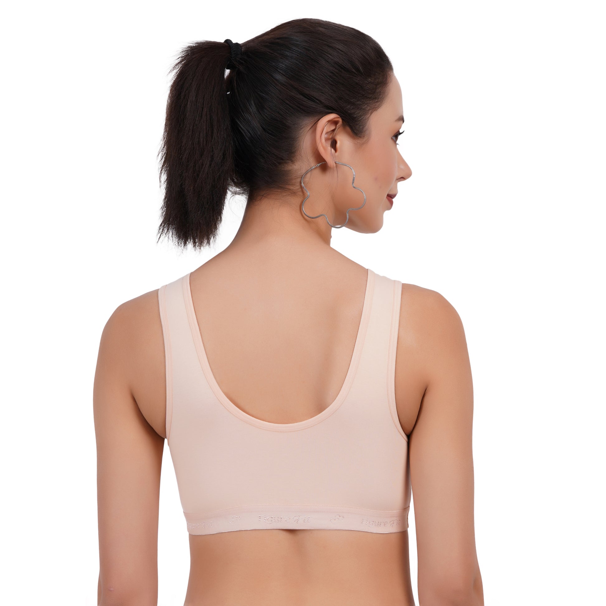 Sports bra online, offering a snug yet breathable fit for all activities.
