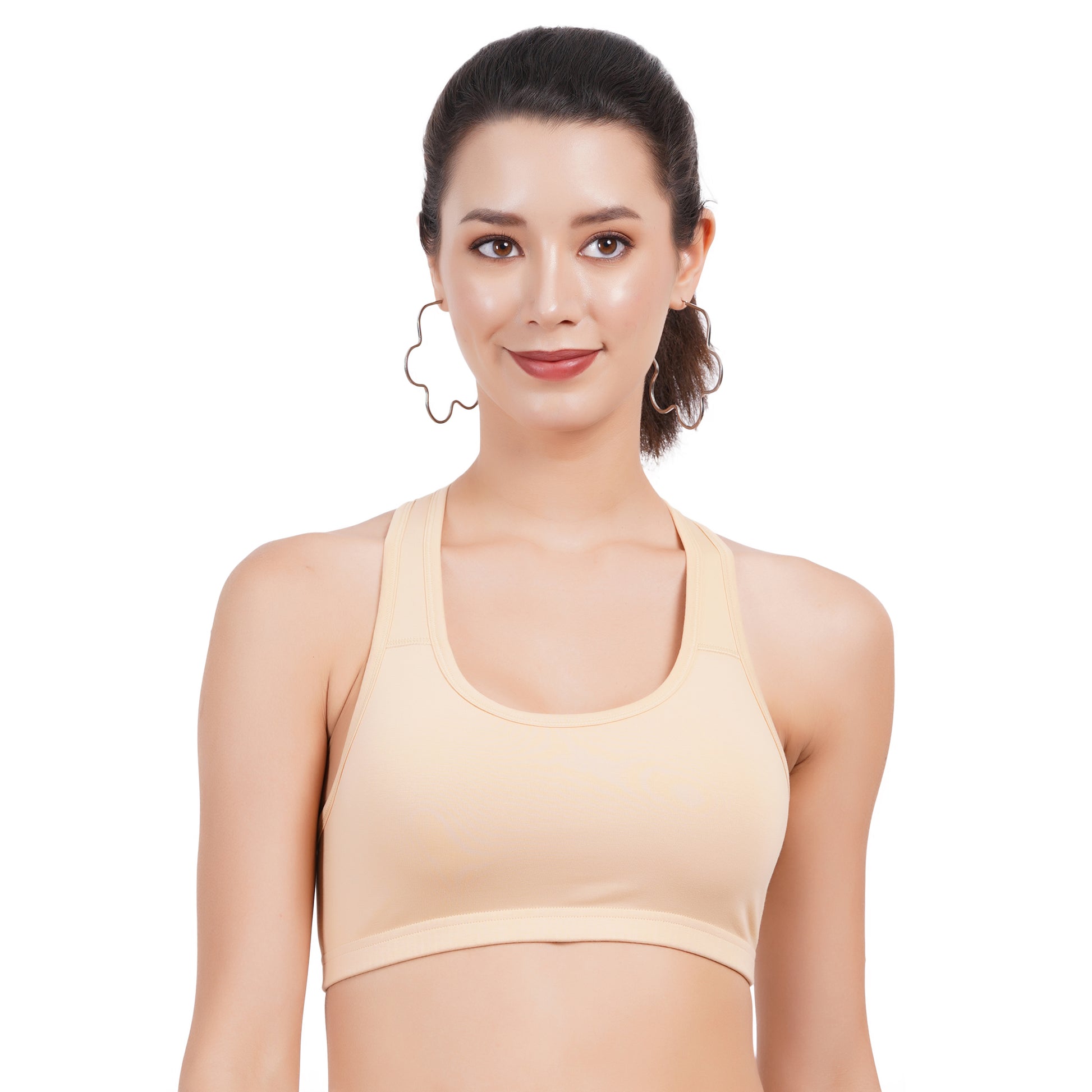 Fit and lingerie collection featuring a seamless bra with a flexible structure for daily wear.
