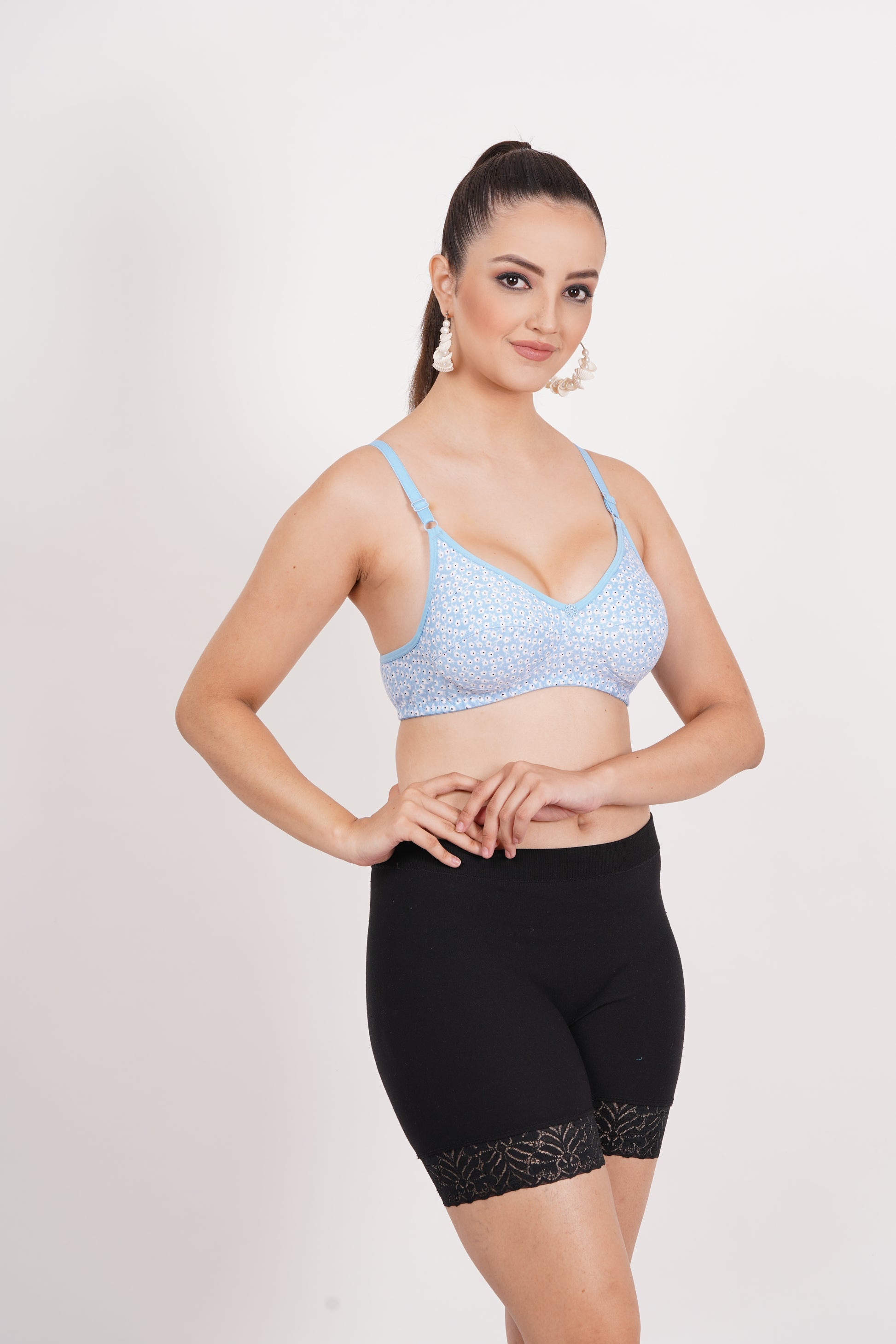 Soft and breathable figure fit bra with all-day freshness, 32 size fit, and printed elegance – ideal for everyday comfort.