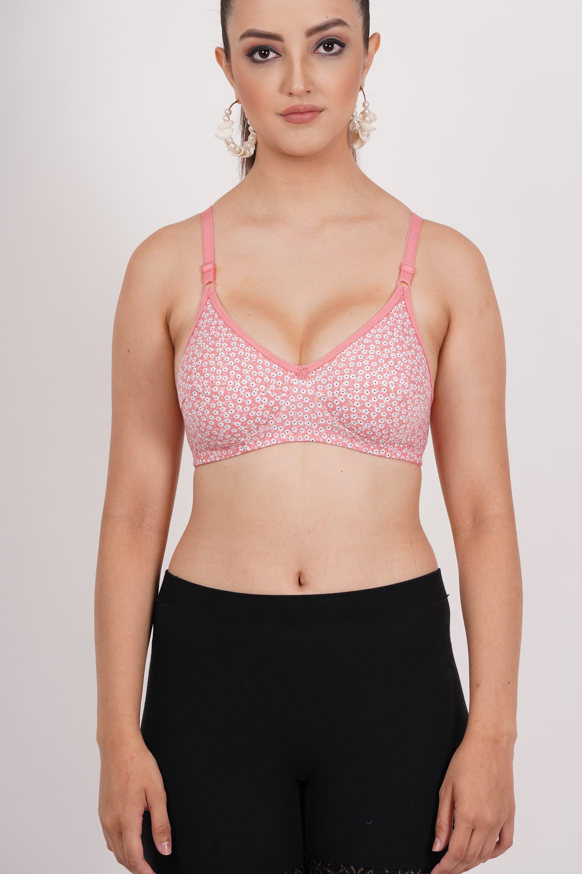 Bra under Rs 200 with figure fit comfort, back bra closure type, and stylish printed design – ideal for daily use.