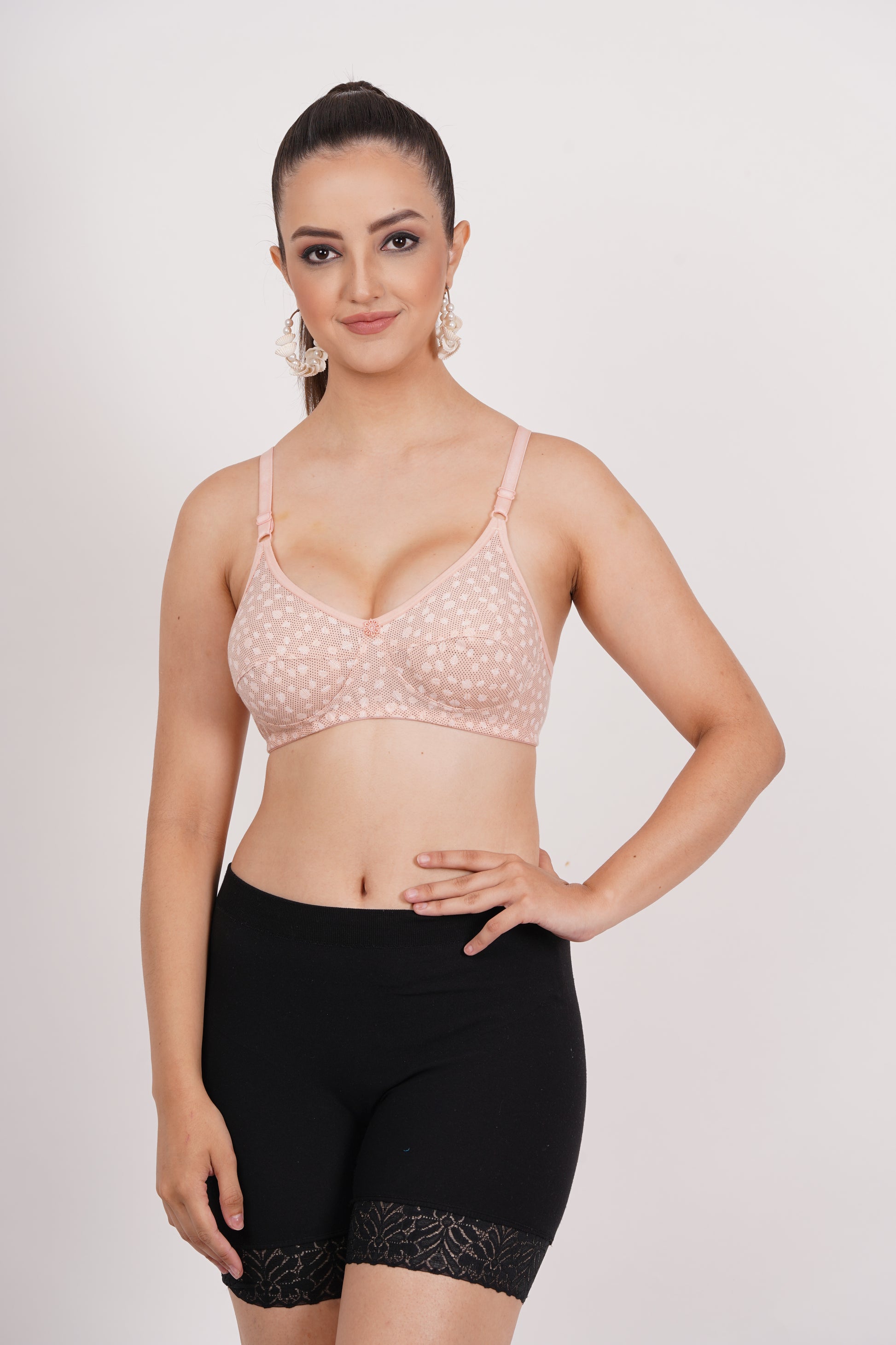 Seamless bra for women with cup B bra size, demi bra coverage, and a secure fit. A must-have figure fit bra.
