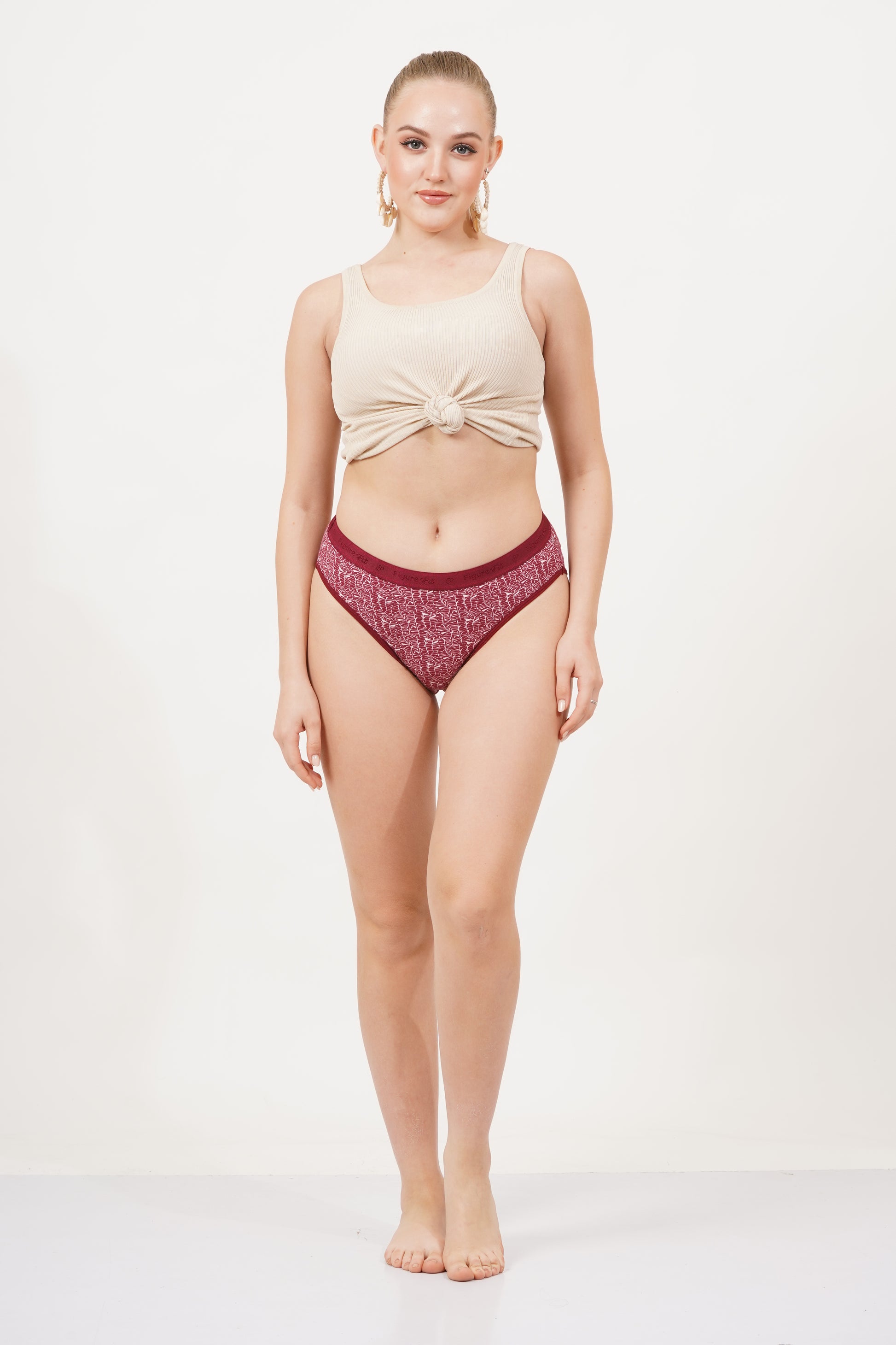 Looking for Trendy underwear for women – stylish fig lingerie with a seamless, body-hugging feel.