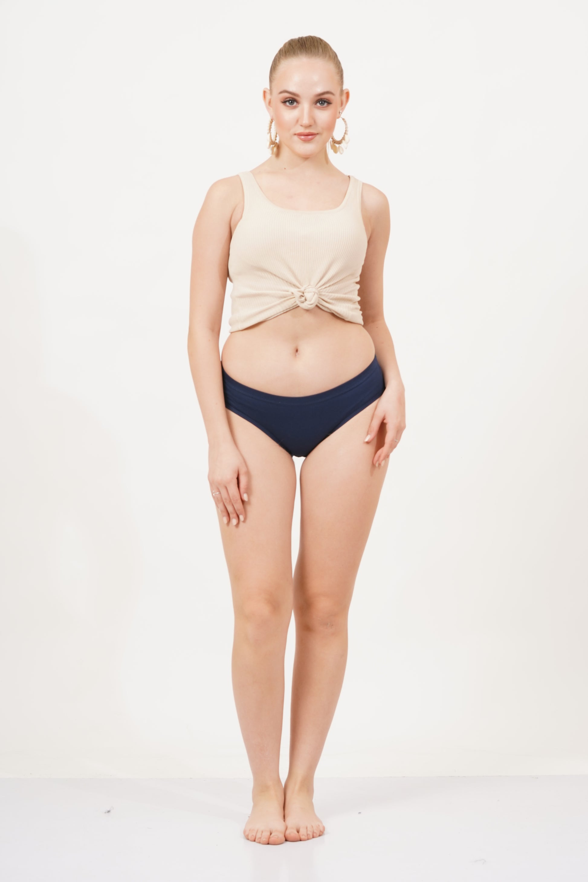 Edible underwear-inspired soft fabric, delivering luxurious comfort.
