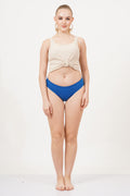 Comfortable fig underwear, designed with a stretchable waistband for a secure fit.
