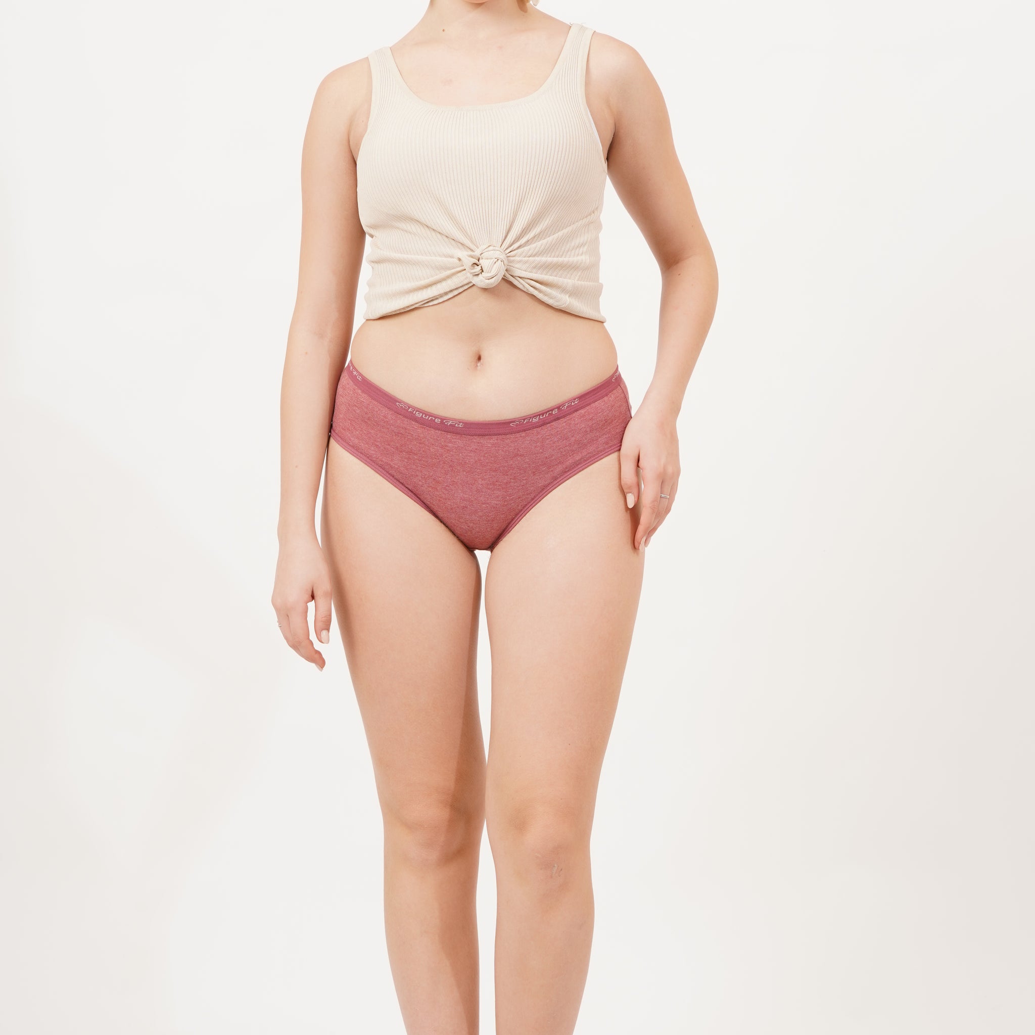 Buy Fig panties for women with a seamless design, ensuring no visible lines under clothing.
