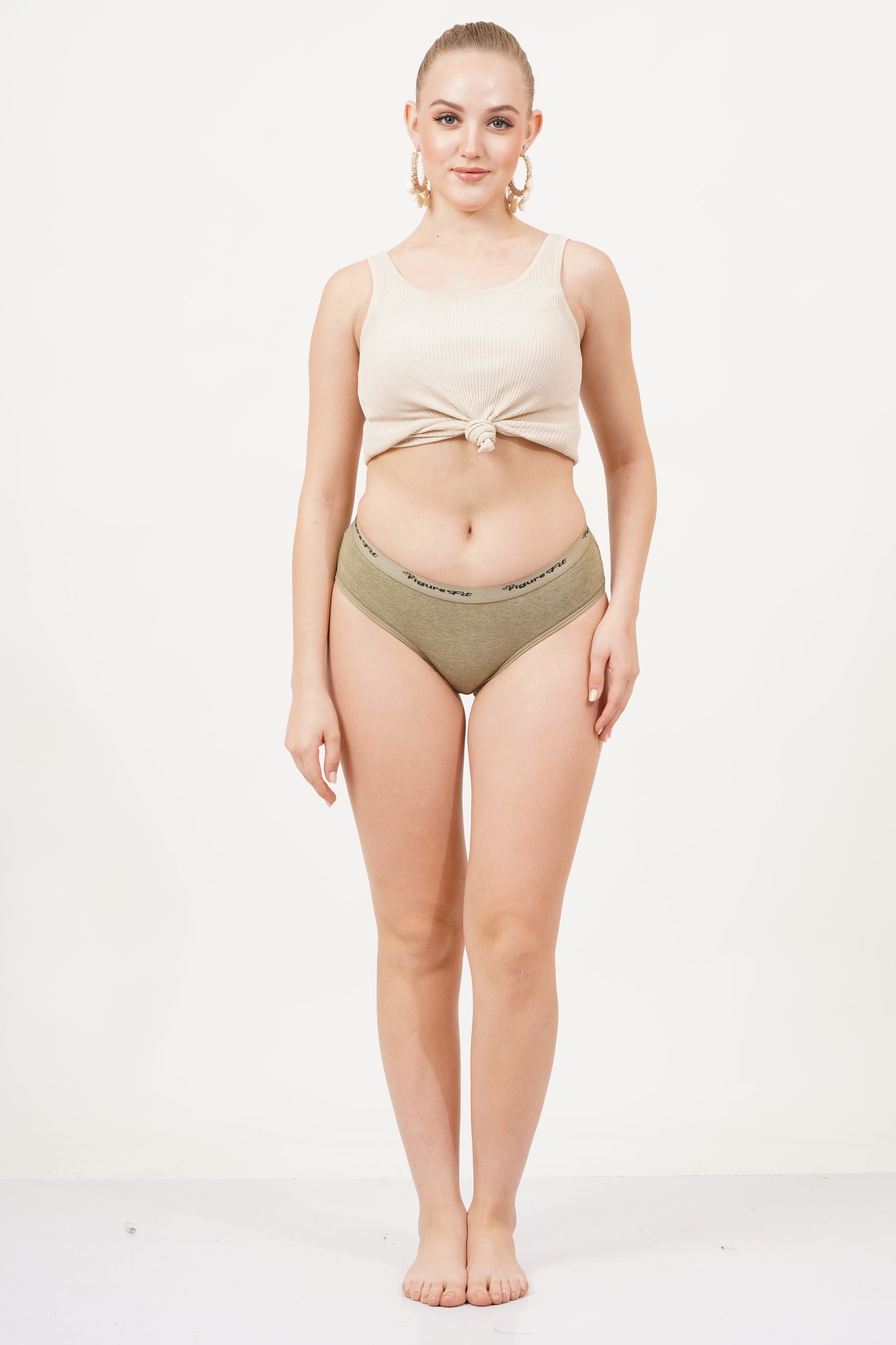 Figure underwear designed with cotton fabric, offering a smooth and body hugging fit.
