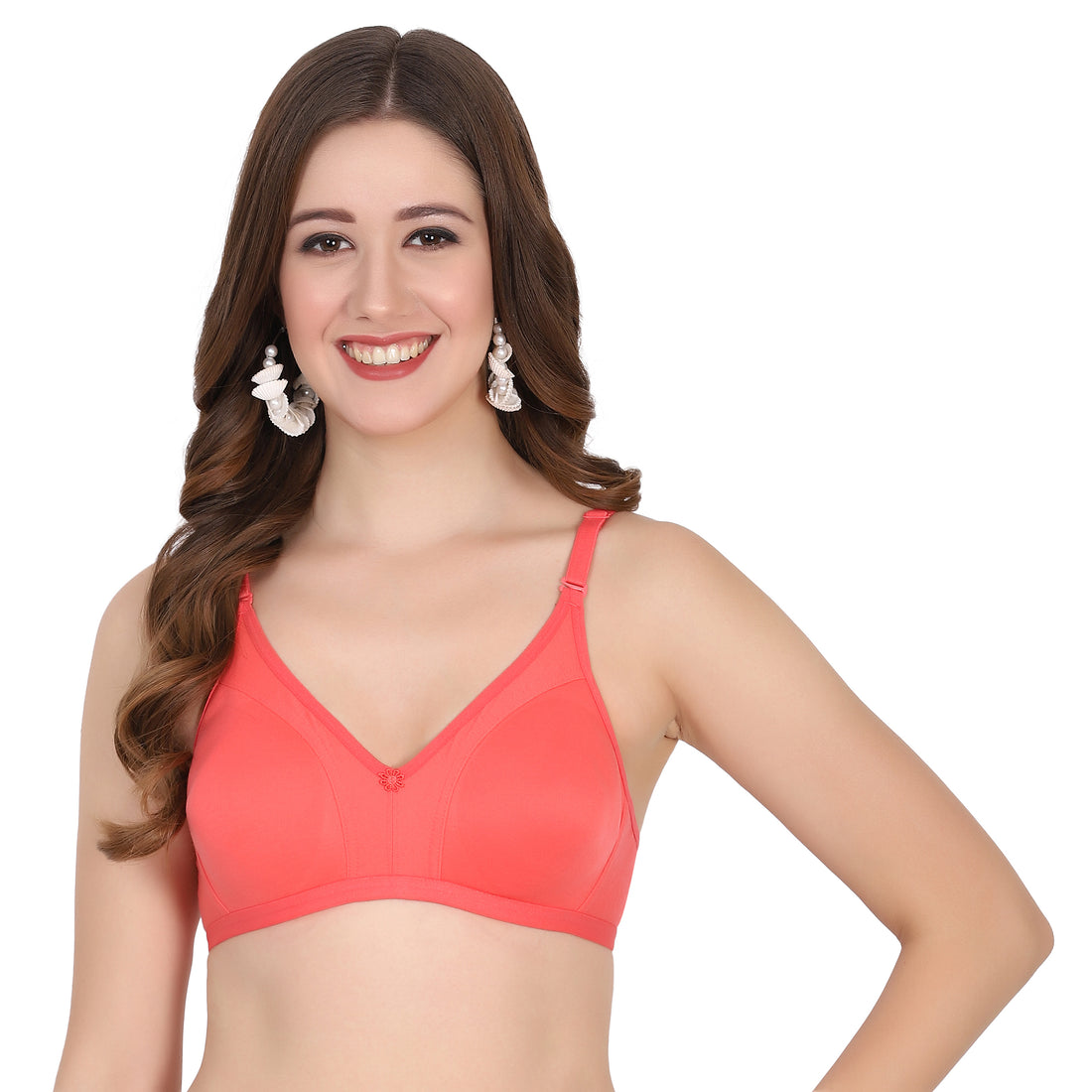 Cup B bra size with pull-on bra closure and removable padding. A seamless bra design for women that offers a body-hugging fit.