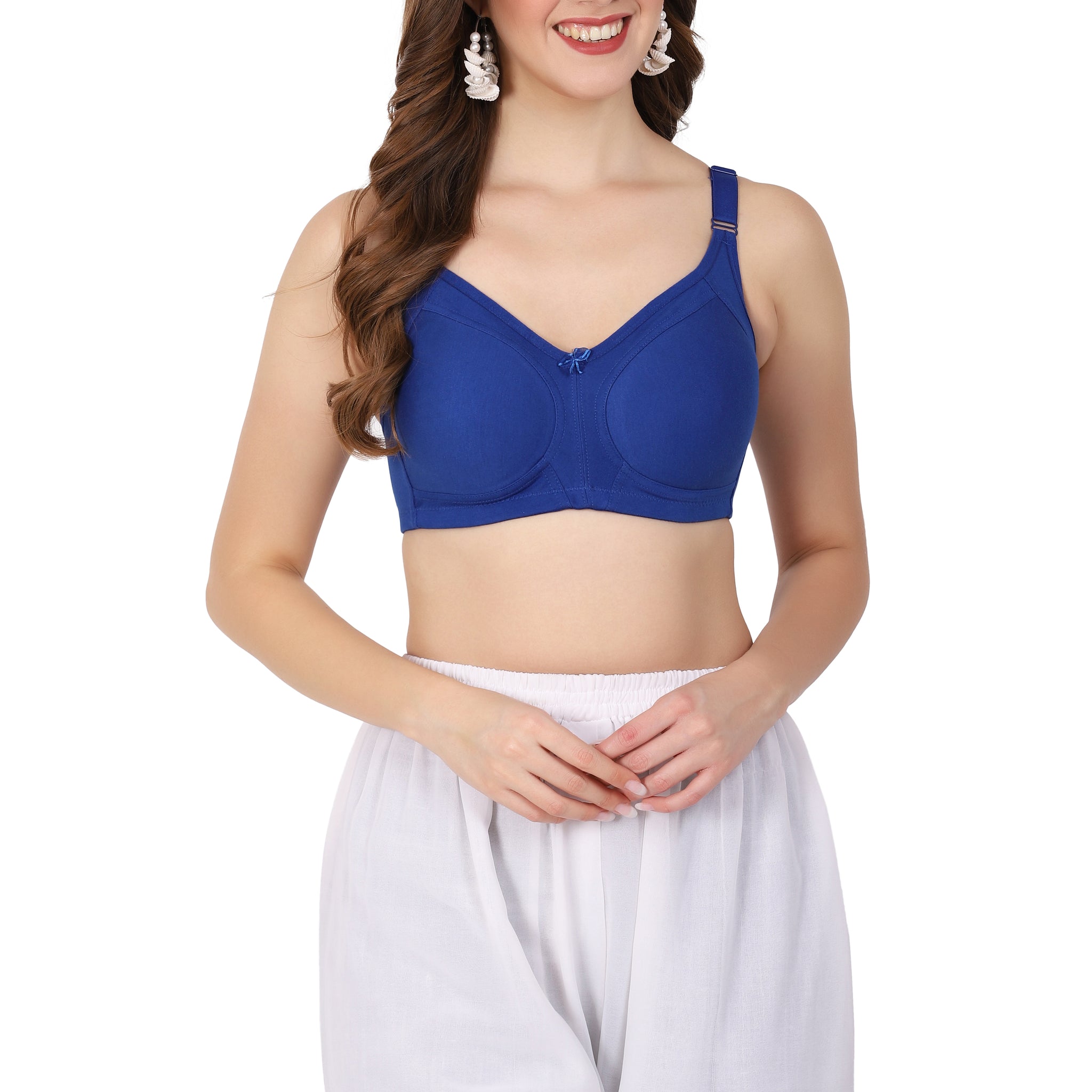 Planning a trip? Pack comfort with this seamless Figure Fit lingerie – molded cup bra with pull-on bra-closure and everyday bra style.

