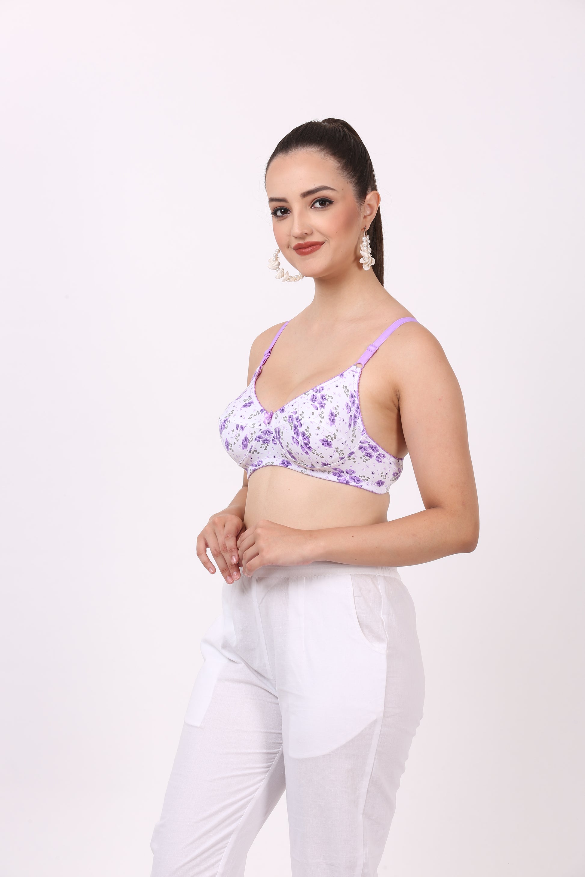 Figure Fit Camila bra with cup B size and demi minimal coverage – best printed bra for women under Rs 200.
