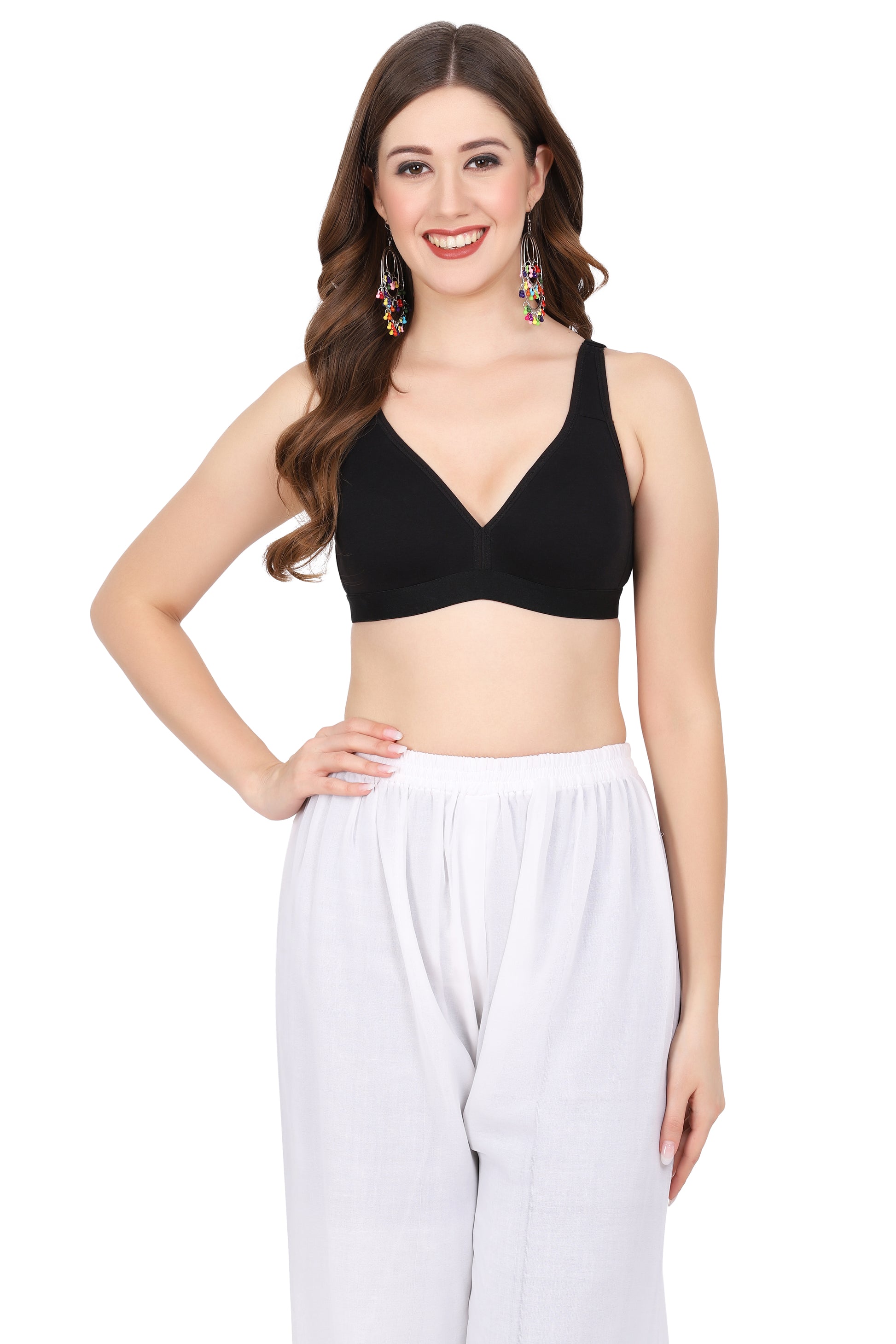 Embrace comfort with this best seamless bra – molded cups, seamless finish, and pull-on closure for a perfect fit every time.