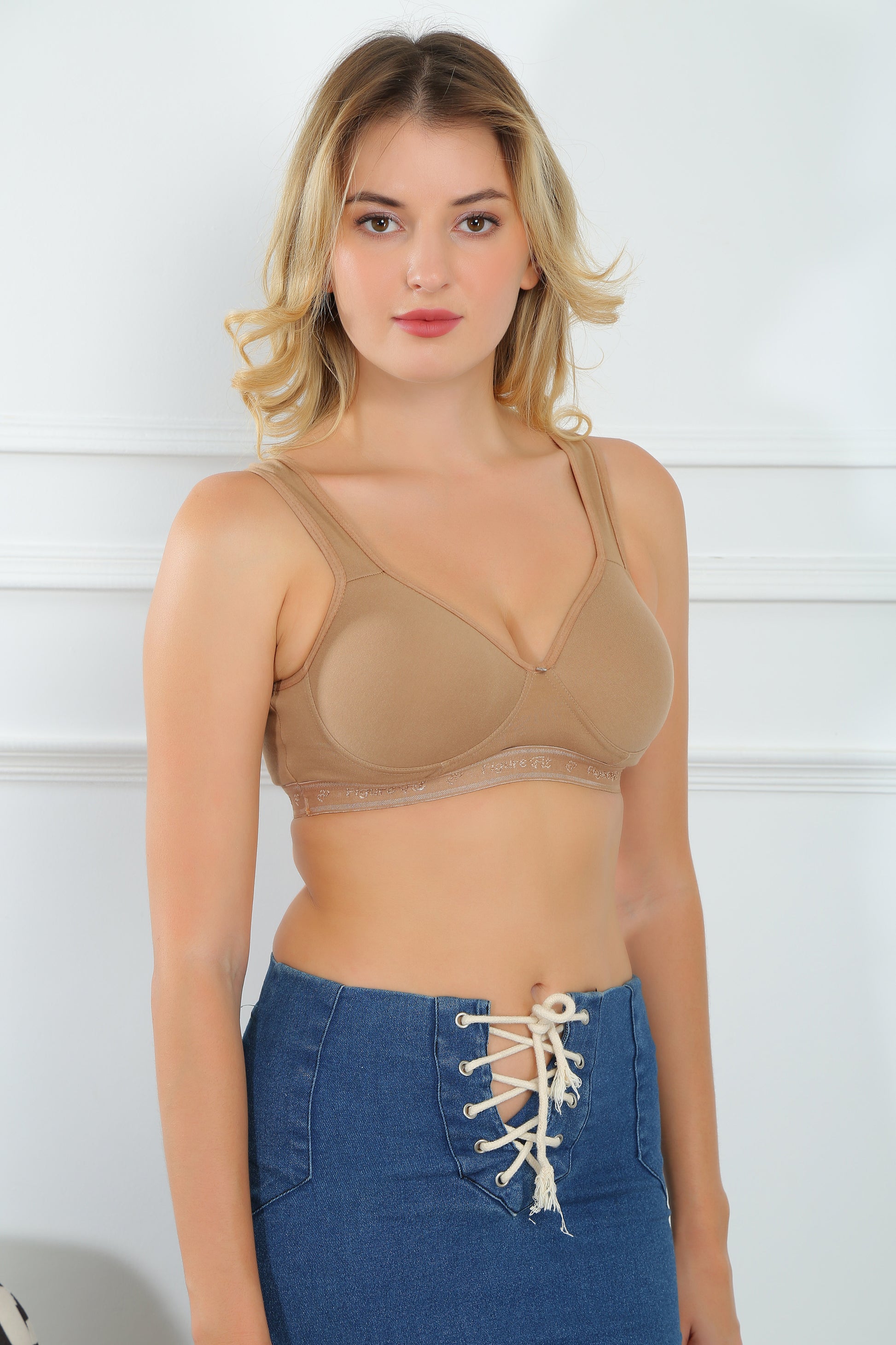 Buy medium support level padded sports bra that keeps you comfortable and secure while exercising.
