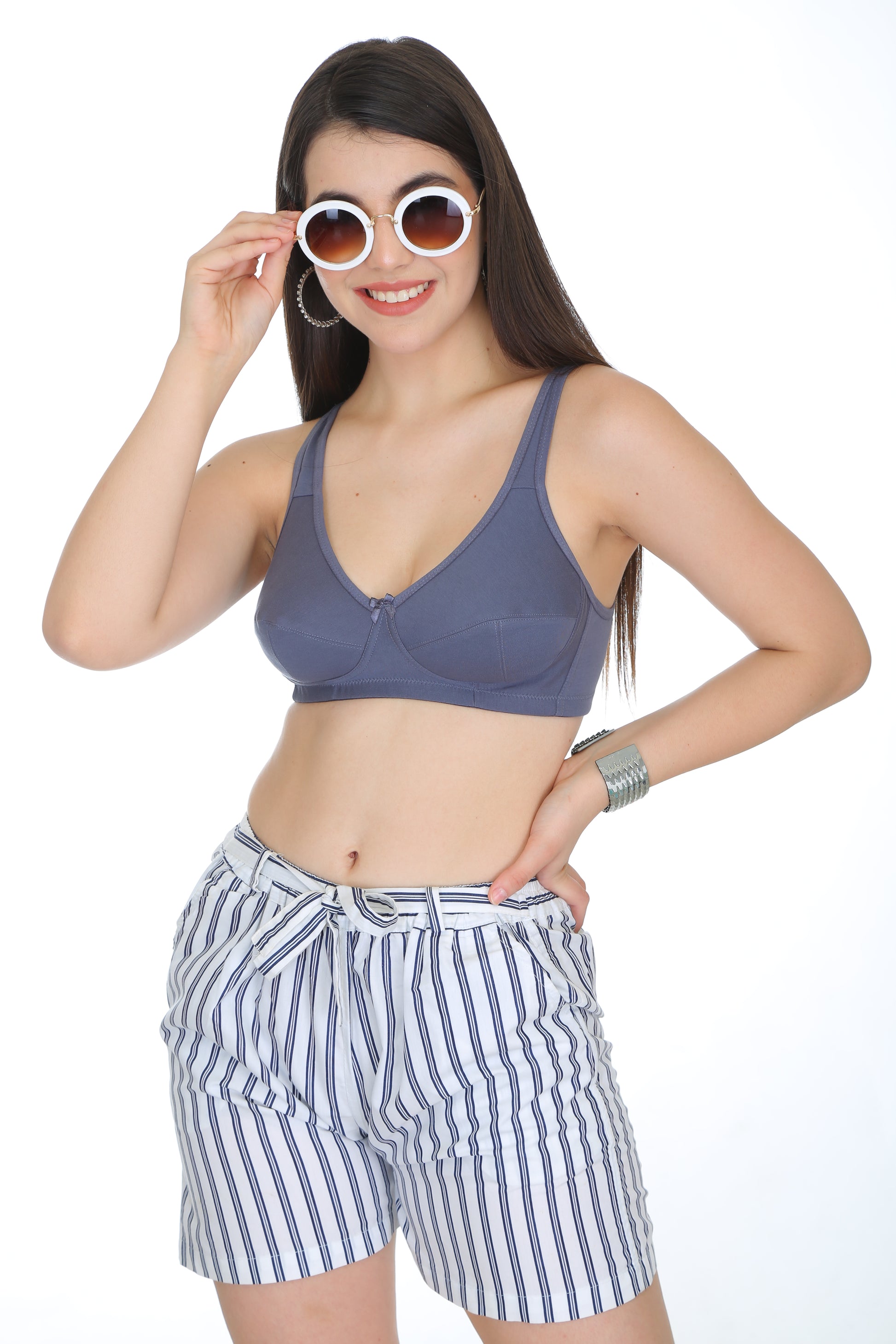 Comfortable fig lingerie hosiery bra online with seamless fit, adjustable straps, available in B bra size
